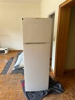 Réfrigérateur combine congélateur bosch en bonne état 160cm, Utilisé