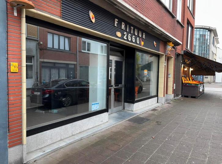 Frituur over te nemen, Zakelijke goederen, Exploitaties en Overnames