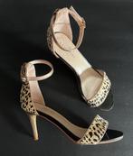 Elegante Sandalen Essentiel, Overige kleuren, Zo goed als nieuw, Essentiel Antwerp, Sandalen of Muiltjes