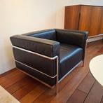 Cassina Le Corbusier LC3 fauteuil, Ophalen, Leer