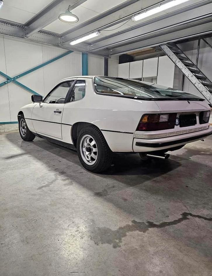Porsche 924 1979, Autos, Porsche, Particulier, Essence, Boîte manuelle, Blanc, Noir, Cuir, Enlèvement