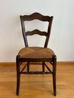 Belle très vieille chaise de ferme avec un siège en osier, Enlèvement