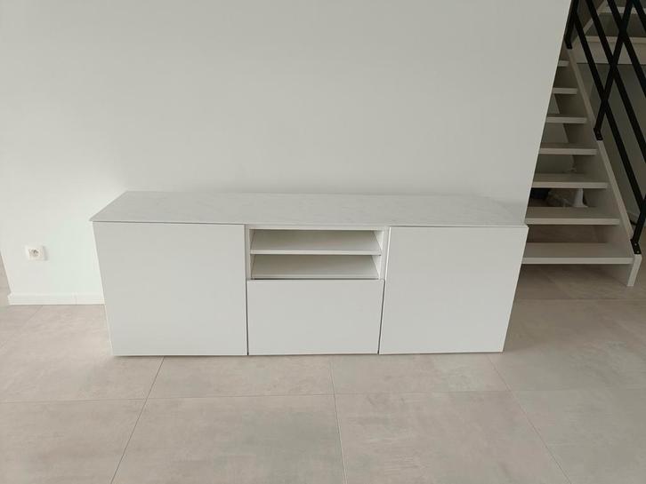 TV kast BESTA  + TV dressoir BESTA (IKEA), Huis en Inrichting, Kasten |Televisiemeubels, Ophalen