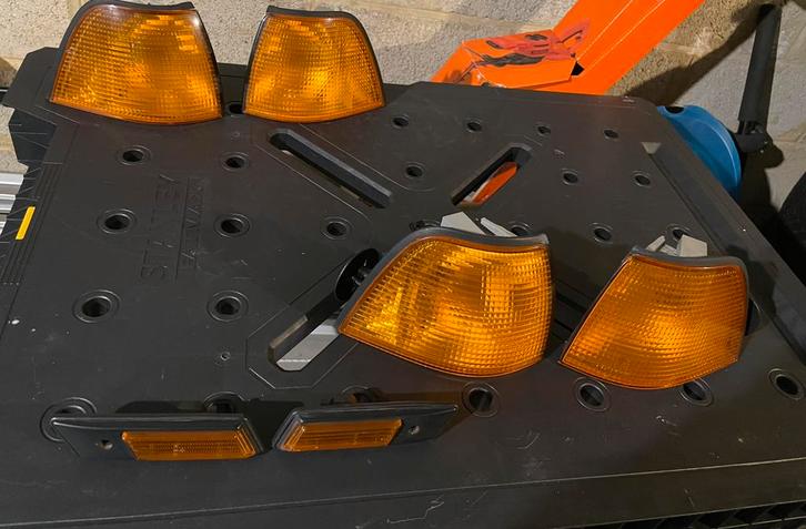 OEM BMW e36 Sedan + Touring voor- en zijrichtingaanwijzers, Auto-onderdelen, Verlichting, BMW, Ophalen