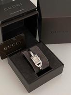 Gucci dameshorloge met echtheidscertificaat, Ophalen, Zo goed als nieuw