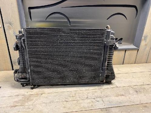RADIATEUR COMPLEET Volkswagen Touran (1T1 / T2), Auto-onderdelen, Airco en Verwarming, Volkswagen, Gebruikt