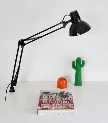 Postmoderne bureaulamp / Vintage Bureau design lamp beschikbaar voor biedingen