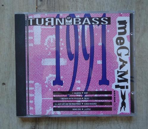 De originele mix-CD Turn Up The Bass Megamix 1991 van Arcade, Cd's en Dvd's, Cd's | Verzamelalbums, Zo goed als nieuw, Dance, Ophalen of Verzenden