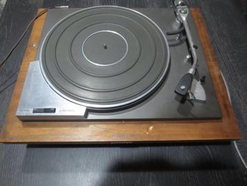 Pioneer PL-41 draaitafel + ADC VLM-kop beschikbaar voor biedingen
