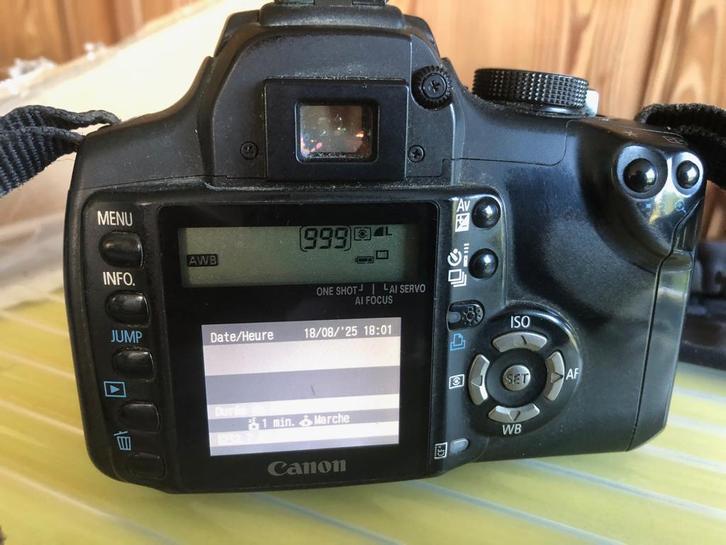 CANON EOS 850D REFLEX AVEC CARTE ET SAC DE TRANSPORT…, Audio, Tv en Foto, Fotocamera's Digitaal, Gebruikt, Spiegelreflex, Canon