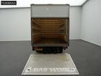 Iveco Daily 35S14 Laadklep Automaat Zijdeur Bakwagen Airco C, Auto's, Bestelwagens en Lichte vracht, Gebruikt, Euro 6, Iveco, 136 pk