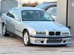 Bmw 318is Coupe 1900 cc ** M pack ** 102.000 km **, Auto's, BMW, Automaat, Achterwielaandrijving, 110 kW, 4 cilinders