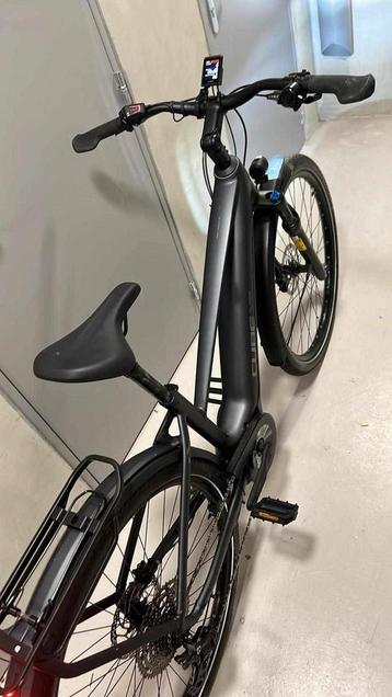 Vélo électrique cube touring 88km, Enlèvement ou Envoi, Comme neuf, Cube