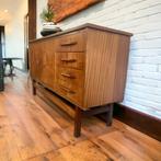 Vintage houten dressoir / kast / tvmeubel, Kast, Ophalen of Verzenden