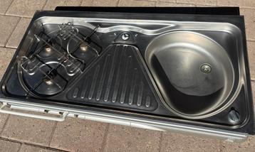 Gasfornuis-Spoelbak combinatie Caravan beschikbaar voor biedingen