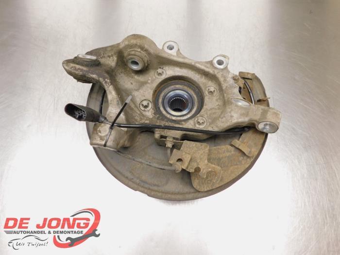 Fusee links-achter van een Mercedes C-Klasse, Auto-onderdelen, Ophanging en Onderstel, Mercedes-Benz, Gebruikt, 3 maanden garantie