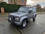 DAIHATSU ROCKY 2.8 TURBODIESEL WIDEBODY 4WD  1994 OLDTIMER, Auto's, Daihatsu, Stof, Rocky, Zwart, 4 cilinders