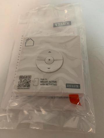 Velux afstandbediening  beschikbaar voor biedingen