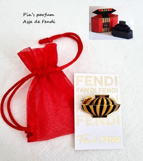 Fendi Asja parfumpin, zeer zeldzaam, Verzamelen, Speldjes, Pins en Buttons, Nieuw, Speldje of Pin, Verzenden