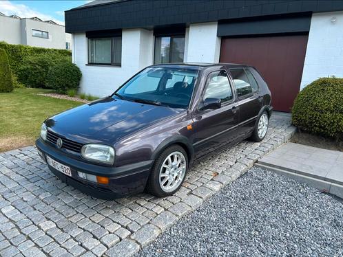 Golf MK3 fase1 1992 1800i (90pk), Auto's, Oldtimers, Particulier, ABS, Centrale vergrendeling, Elektrische buitenspiegels, Lichtmetalen velgen