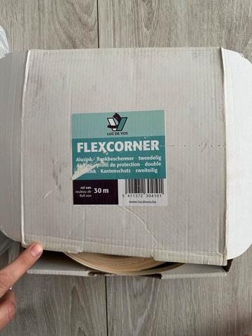 Flexcorner beschikbaar voor biedingen
