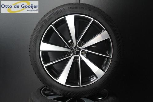 Originele Polestar 2 19 Inch Winterbanden NIEUWE BANDEN 7.5M, Auto-onderdelen, Banden en Velgen, Banden en Velgen, Winterbanden