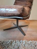 Set van 2 cognac leren fauteuils + bijpassende poef, Huis en Inrichting, Fauteuils, Ophalen, Zo goed als nieuw