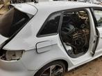 SPATBORD RECHTS ACHTER Audi A3 Sportback (8VA / 8VF), Gebruikt, Achter, Audi, Spatbord