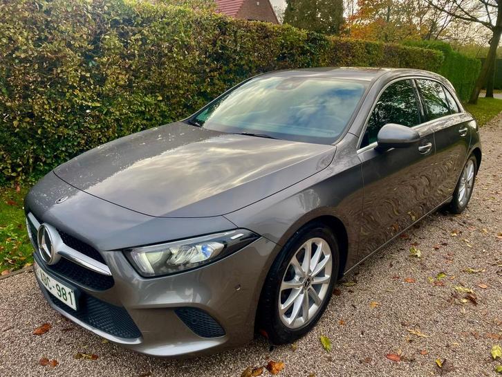 Mercedes A180, Autos, Mercedes-Benz, Particulier, ABS, Caméra de recul, Airbags, Air conditionné, Alarme, Bluetooth, Ordinateur de bord