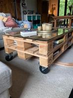 Salontafel met europalletten, Huis en Inrichting, Tafels | Salontafels, Ophalen, Zo goed als nieuw, Glas