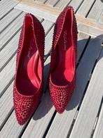 Elegante rode spijkerschoen, Kleding | Dames, Dansschoenen, Fabulisious, Ophalen of Verzenden, Zo goed als nieuw