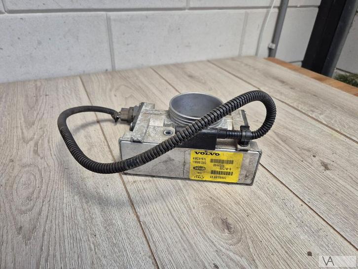 Volvo S60 V70 Xc70 s80 gasklephuis 2.4 benzine 8644344 €100, Auto-onderdelen, Brandstofsystemen, Volvo, Gebruikt, Ophalen of Verzenden