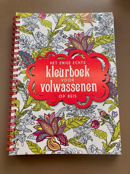 Het enige echte kleurboek voor volwassenen op reis: Nieuw!, Livres, Loisirs & Temps libre, Neuf, Autres sujets/thèmes, Enlèvement ou Envoi