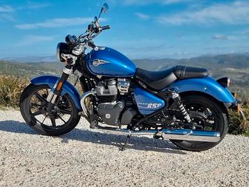 MOTO ROYAL ENFIELD SUPER METEOR 800 KM., Particulier