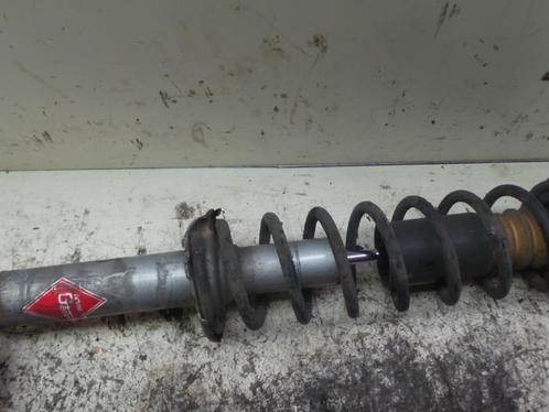 Schokdemperpoot rechts-achter van een Toyota Starlet, Auto-onderdelen, Ophanging en Onderstel, Toyota, Gebruikt, 3 maanden garantie