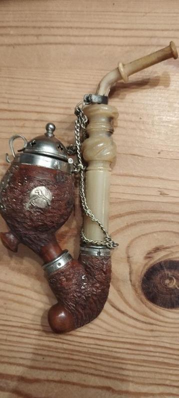 Vintage fantasie decoratieve pijp beschikbaar voor biedingen