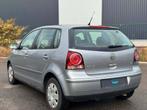 VW POLO 2007 1.4 ESSENCE 100DKM ! INSPECTÉ ET GARANTIE, Autos, Argent ou Gris, Achat, Entreprise, Boîte manuelle