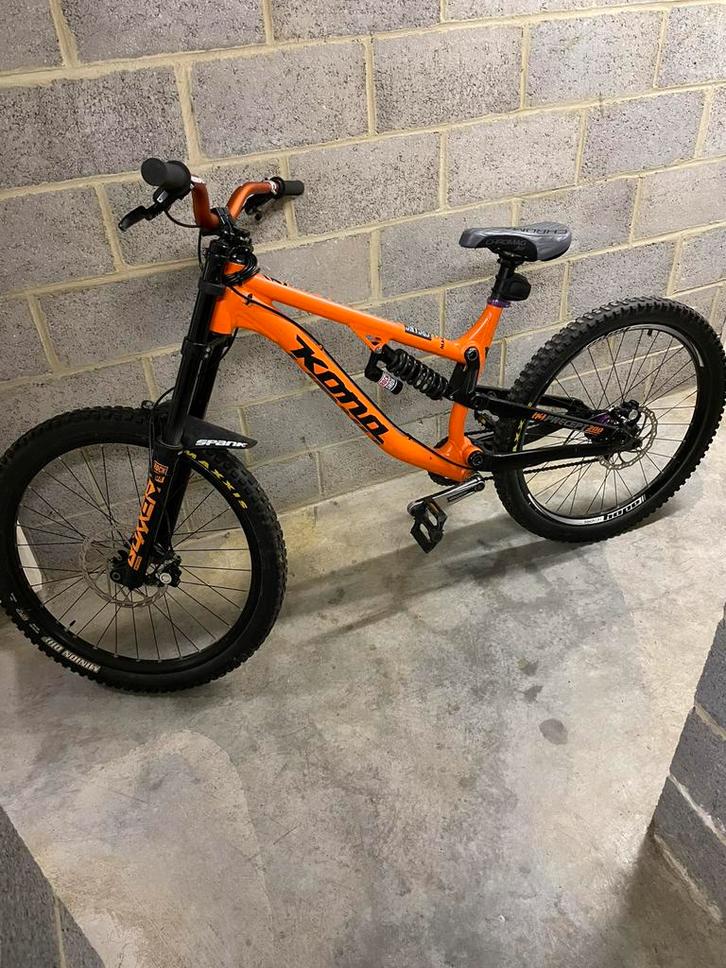 Vtt dh kona, Vélos & Vélomoteurs, Vélos | VTT & Mountainbikes, Utilisé, Autres marques, VTT tout suspendu, Enlèvement