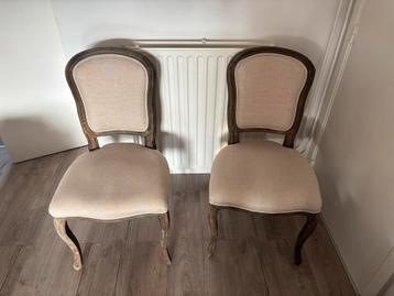 Chaises Versailles beschikbaar voor biedingen