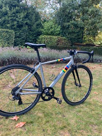 Koers, cross, gravelfiets beschikbaar voor biedingen