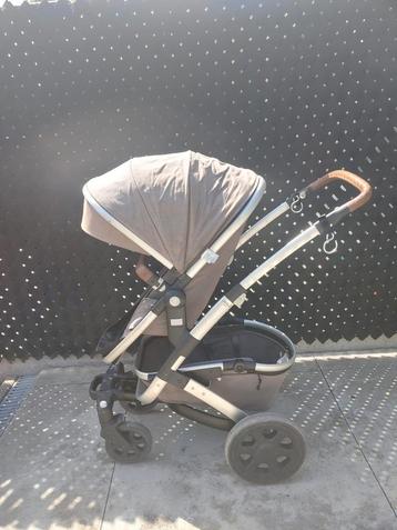 Mooie buggy. beschikbaar voor biedingen