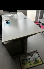 Bureau Gispen, Huis en Inrichting, Bureaus, Ophalen, Zo goed als nieuw, Bureau