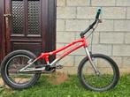Vélo trial Monty 218 Kamel, Fietsen en Brommers, Ophalen, Zo goed als nieuw