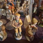 Lot de figurines, disparues de toute urgence., Enlèvement