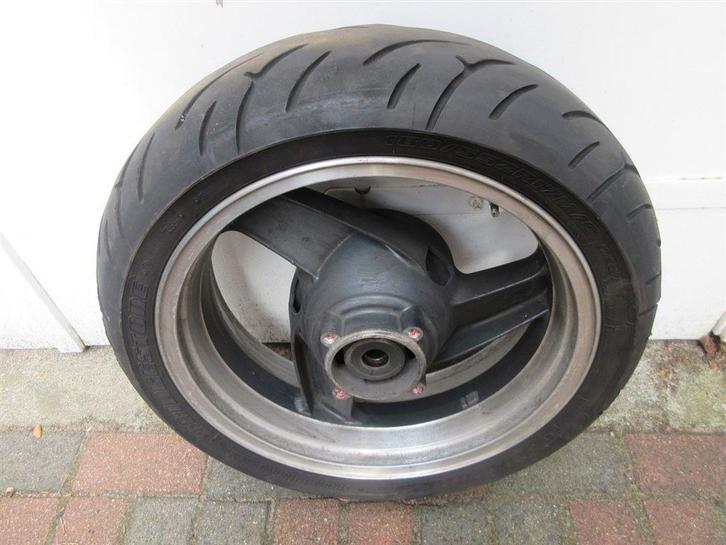 Kawasaki ZZR1100 achterwiel ZZR 1100 D achtervelg wiel velg, Motoren, Onderdelen | Kawasaki, Gebruikt, Ophalen of Verzenden