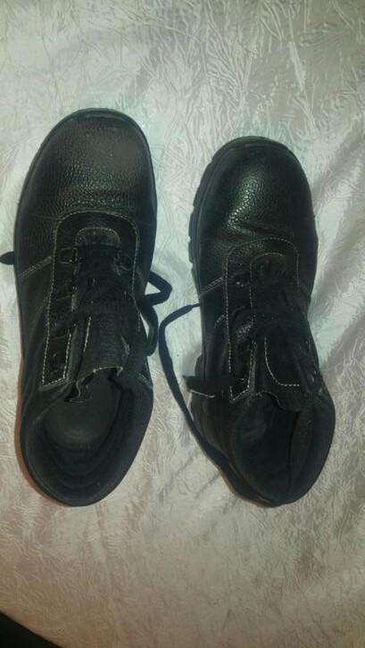 Chaussures de sécurité travail jogging noir pointure 39, Ophalen of Verzenden, Schoenen