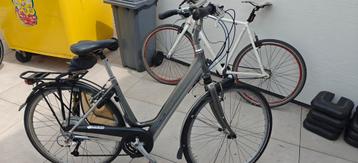 Koga. Zonder lader en display kapot. Batterij goed, Fietsen en Brommers, Elektrische fietsen, Ophalen, Gebruikt