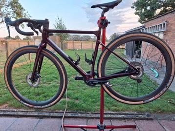 Gravelbike Thompson gr1 beschikbaar voor biedingen