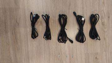 5 Cables USB-C avec embouts magnétique