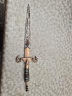 Antieke vintage dagger/touareg met koperen handvat, Verzamelen, Ophalen of Verzenden